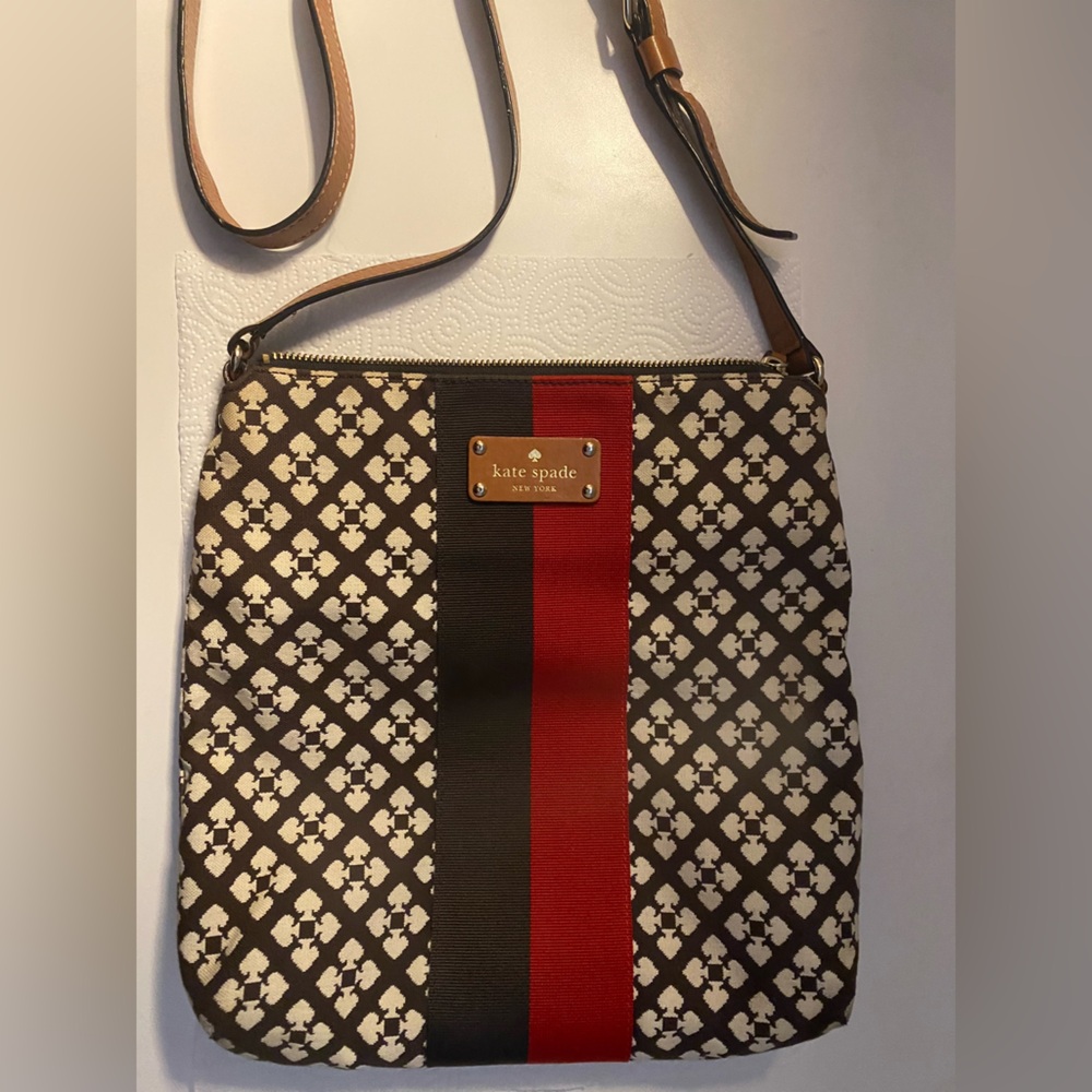 Kate Spade Brown and Red Crossbody Adjustable Bag Excellent condition and style